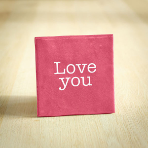 Tegeltje love you in donkerroze en wit keramiek