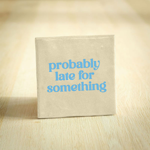 Tegeltje probably late for something keramiek