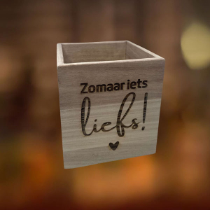 Houten bakje zomaar iets liefs