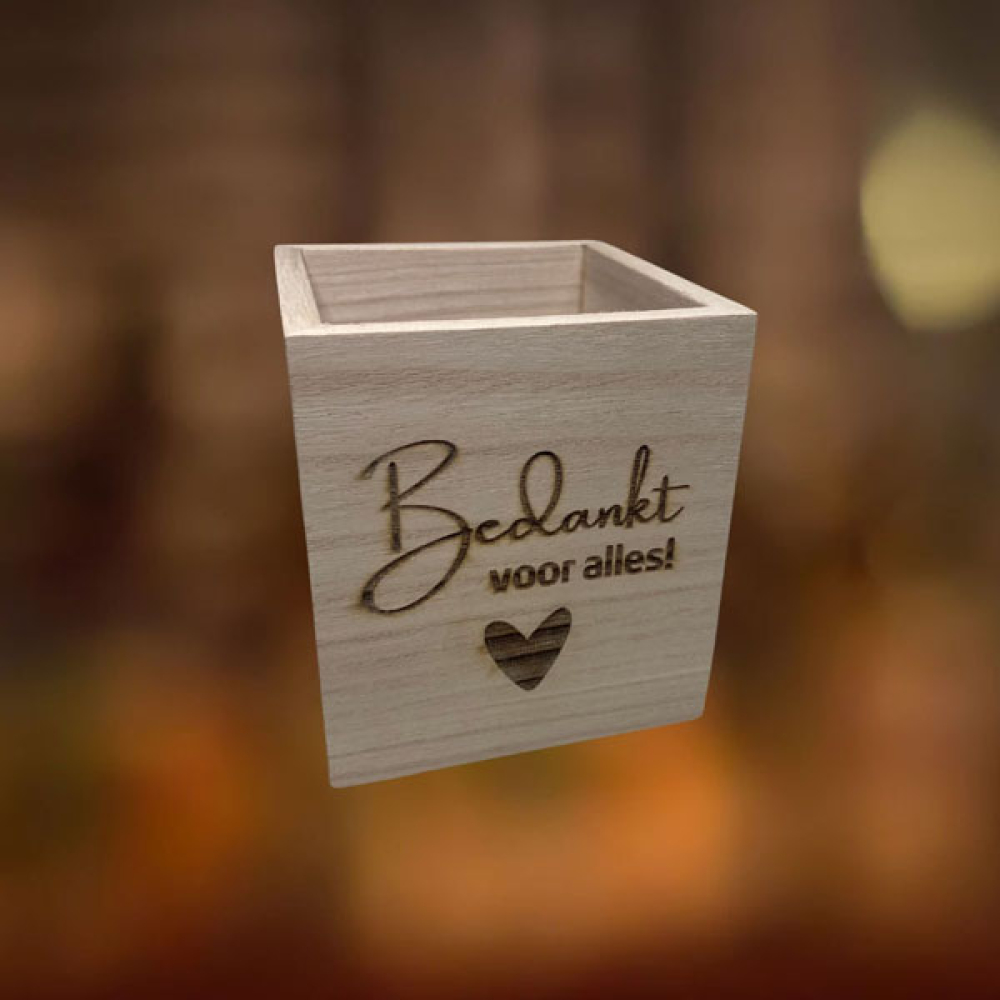 Houten bakje bedankt voor alles