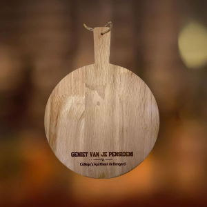 Houten borrelplank eigen tekst