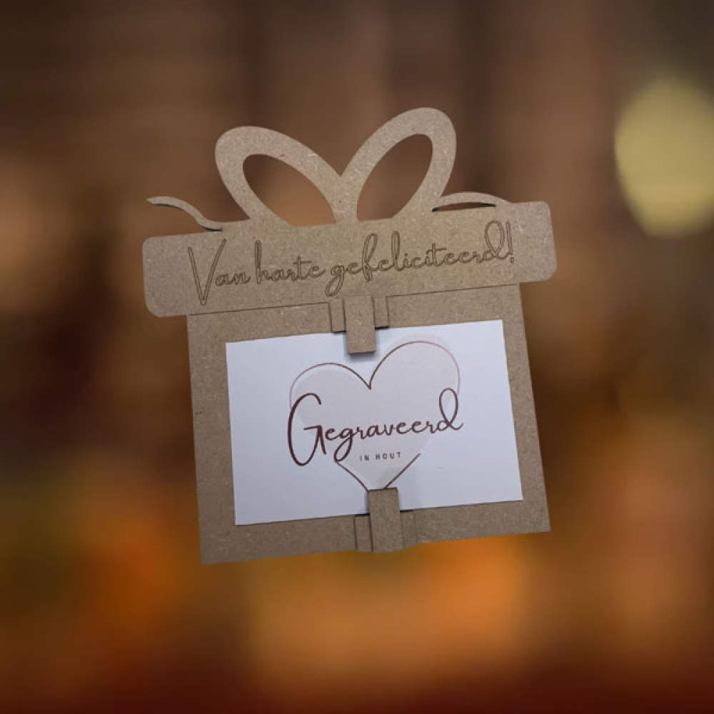 Houten cadeaukaarthouder gefeliciteerd