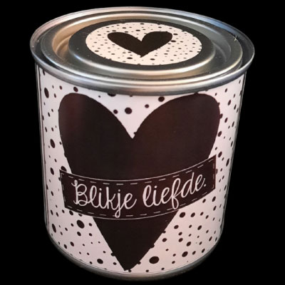 Feestelijk blikje liefde zwart hart Feestelijk blikje liefde zwart hart