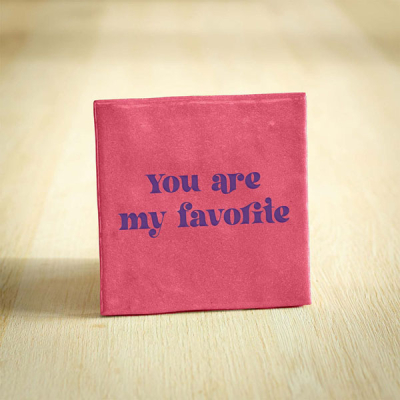 Tegeltje you are my favorite donkerroze en beige keramiek Tegeltje you are my favorite donkerroze en beige keramiek
